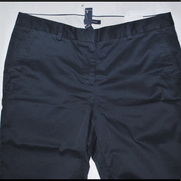 Lands End Slim Leg SZ 14, 32 inseam NWT - Picture 3 of 3